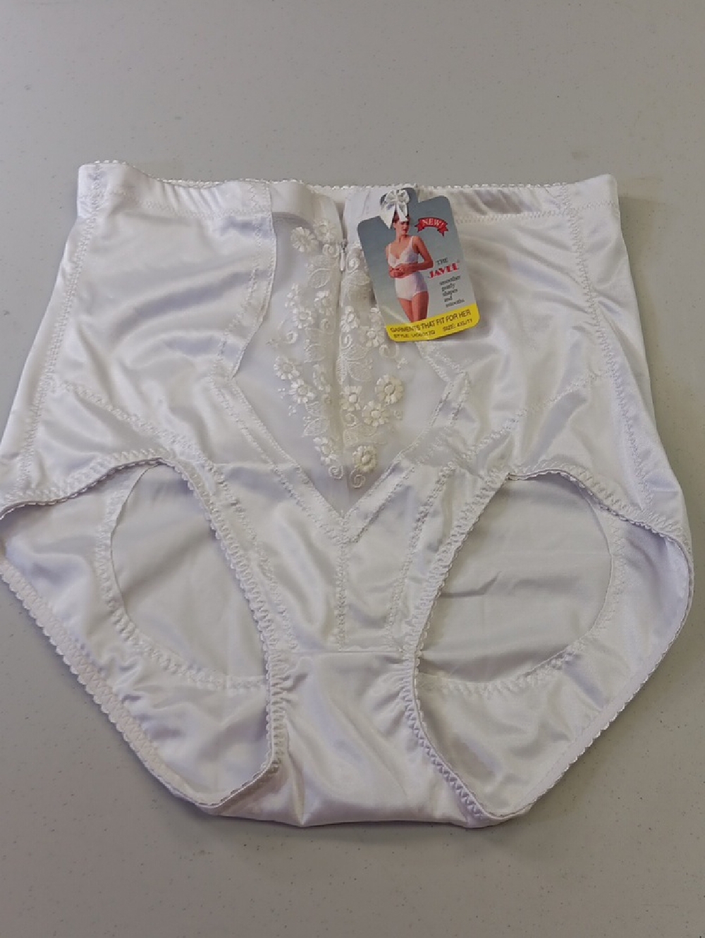 High-Waist Shaping Briefs with Lace Applique - White